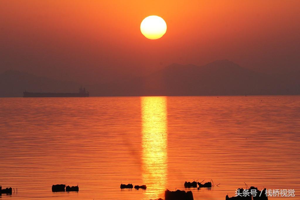 真漂亮！佳能60D騰龍150 600拍的最美不過夕陽紅，溫馨又從容